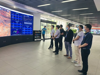天能銀玥與上海拓川聯合參觀上海鋼聯總部，共謀國際貿易信息服務新篇章
